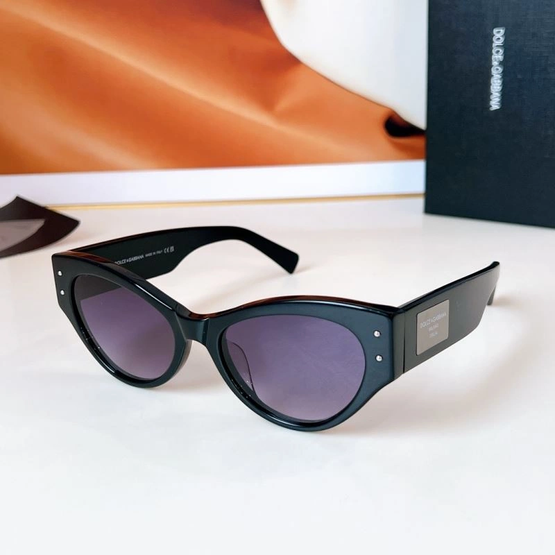 Packable Dolce Gabbana Sunglasses 279161