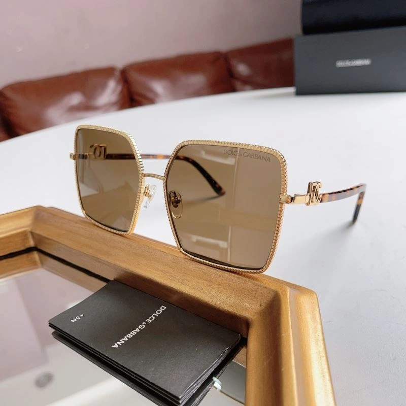 Snug Dolce Gabbana Sunglasses 279154