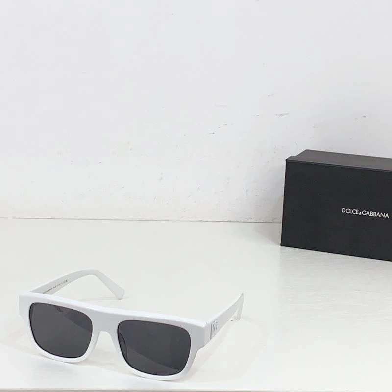 Dolce Gabbana Sunglasses Chic 279185