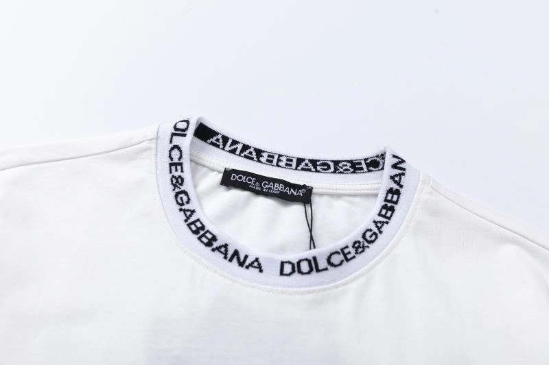 Sleek Dolce Gabbana T-Shirts 120225