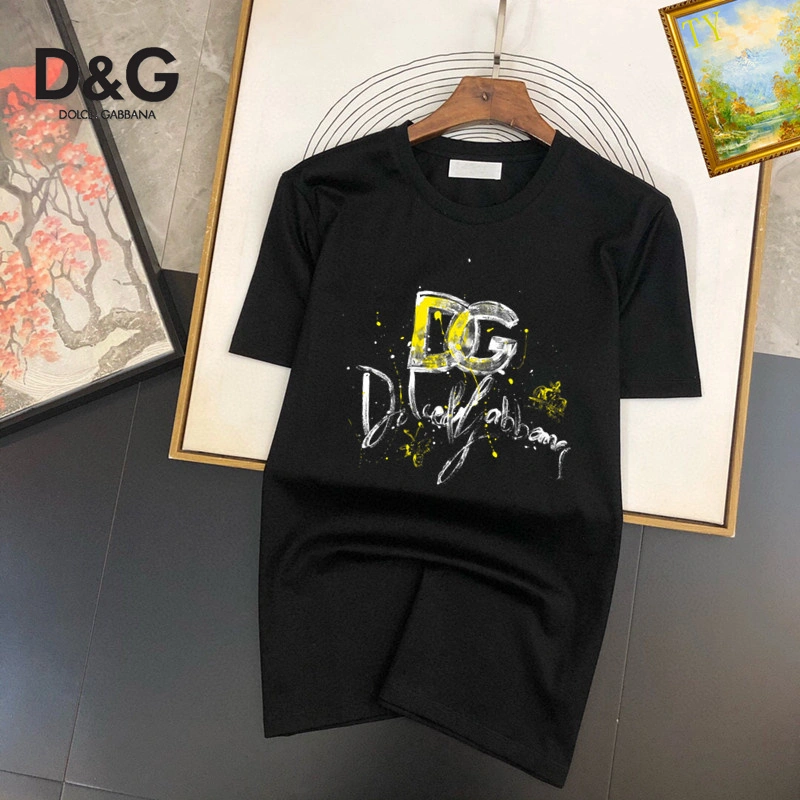 Sleek Dolce Gabbana T-Shirts 119382