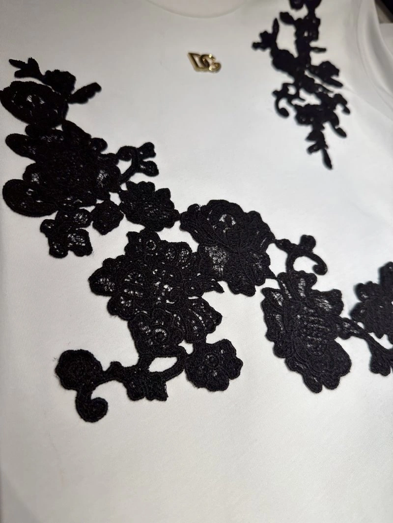 Fashionable Dolce Gabbana T-Shirts 119190