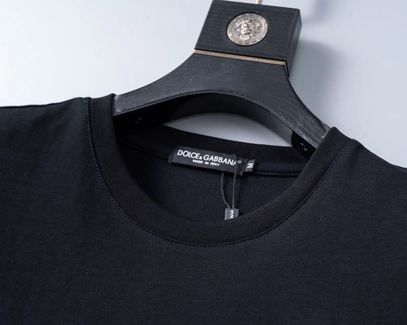Stylish Dolce Gabbana T-Shirts 120239