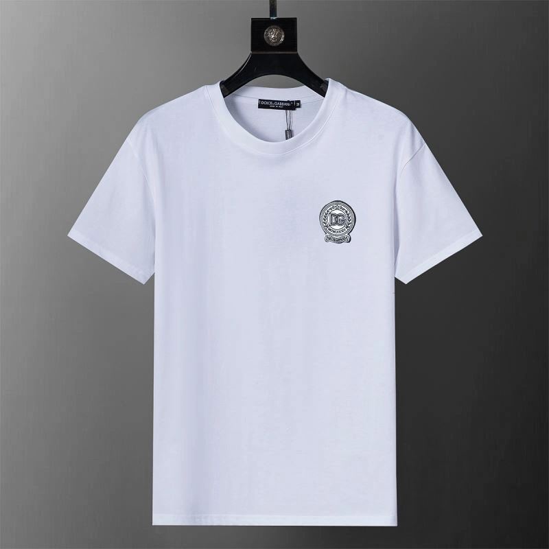 Fashionable Dolce Gabbana T-Shirts 120228