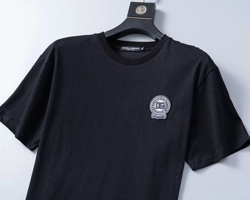 Fashionable Dolce Gabbana T-Shirts 120228