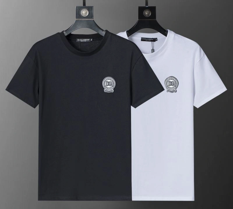 Fashionable Dolce Gabbana T-Shirts 120228