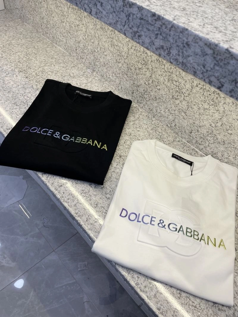 Dolce Gabbana T-Shirts Snug 120027