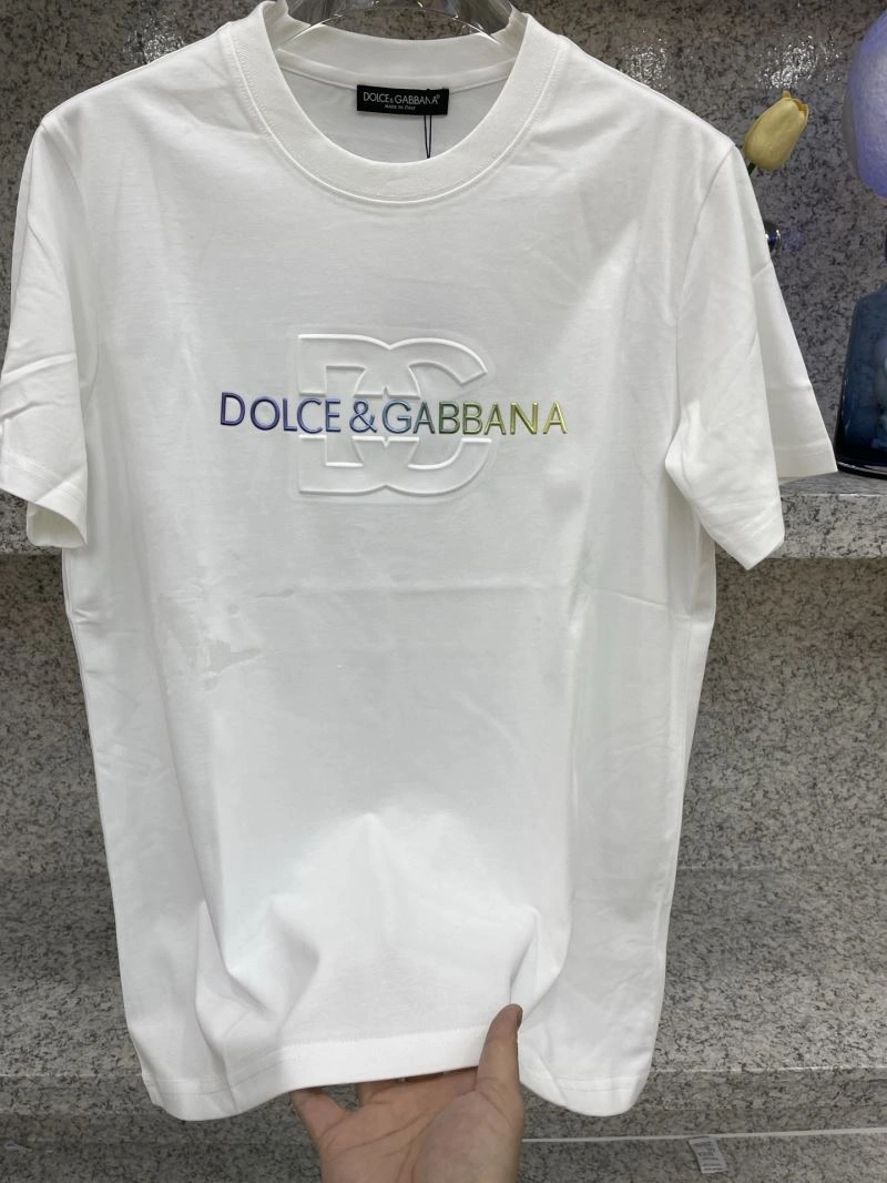 Dolce Gabbana T-Shirts Snug 120027