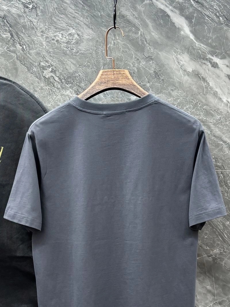 Vibrant Dolce Gabbana T-Shirts 120022