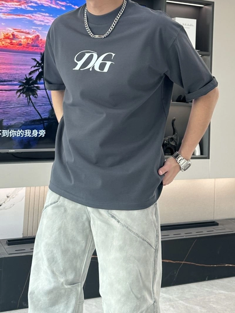 Dolce Gabbana T-Shirts Resilient 119908