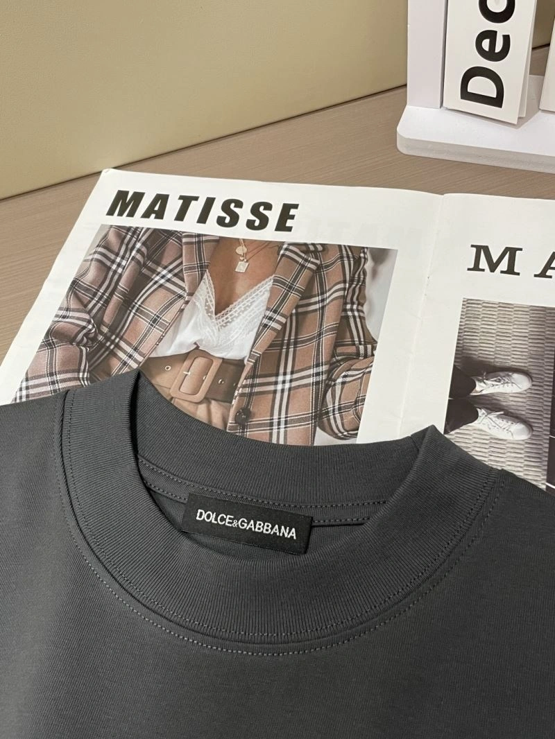 Dolce Gabbana T-Shirts Resilient 119908
