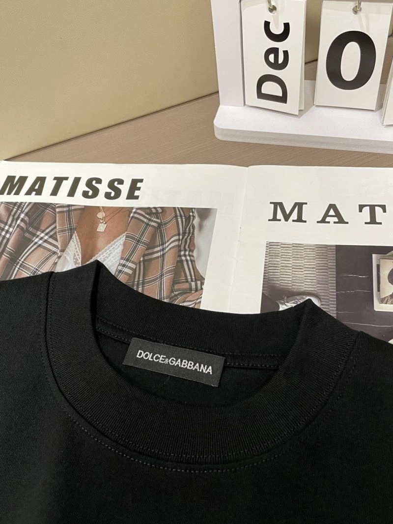 UrbanChic Dolce Gabbana T-Shirts 119888