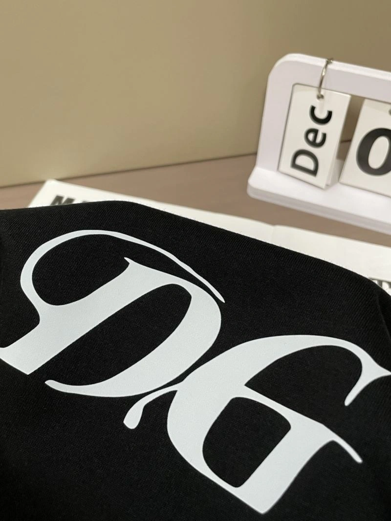 UrbanChic Dolce Gabbana T-Shirts 119888