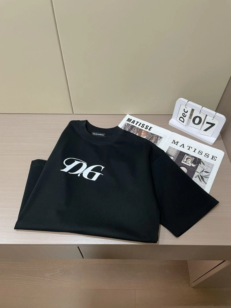 UrbanChic Dolce Gabbana T-Shirts 119888