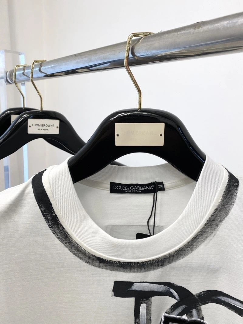Effortless Dolce Gabbana T-Shirts 119911