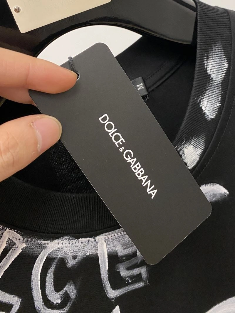 WrinkleFree Dolce Gabbana T-Shirts 119853