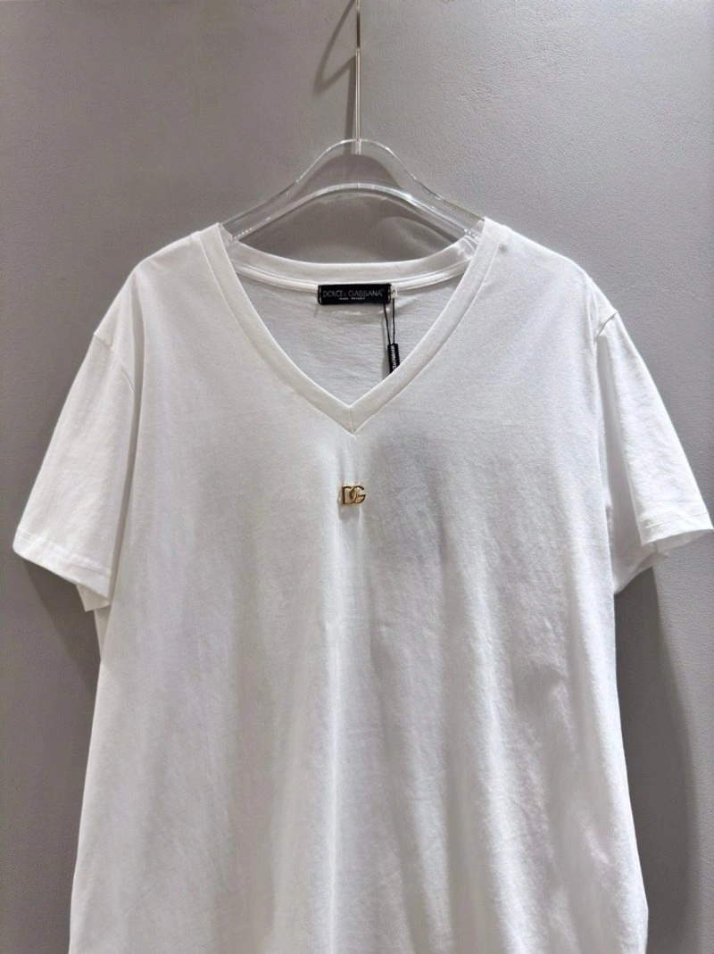 Sleek Dolce Gabbana T-Shirts 119208