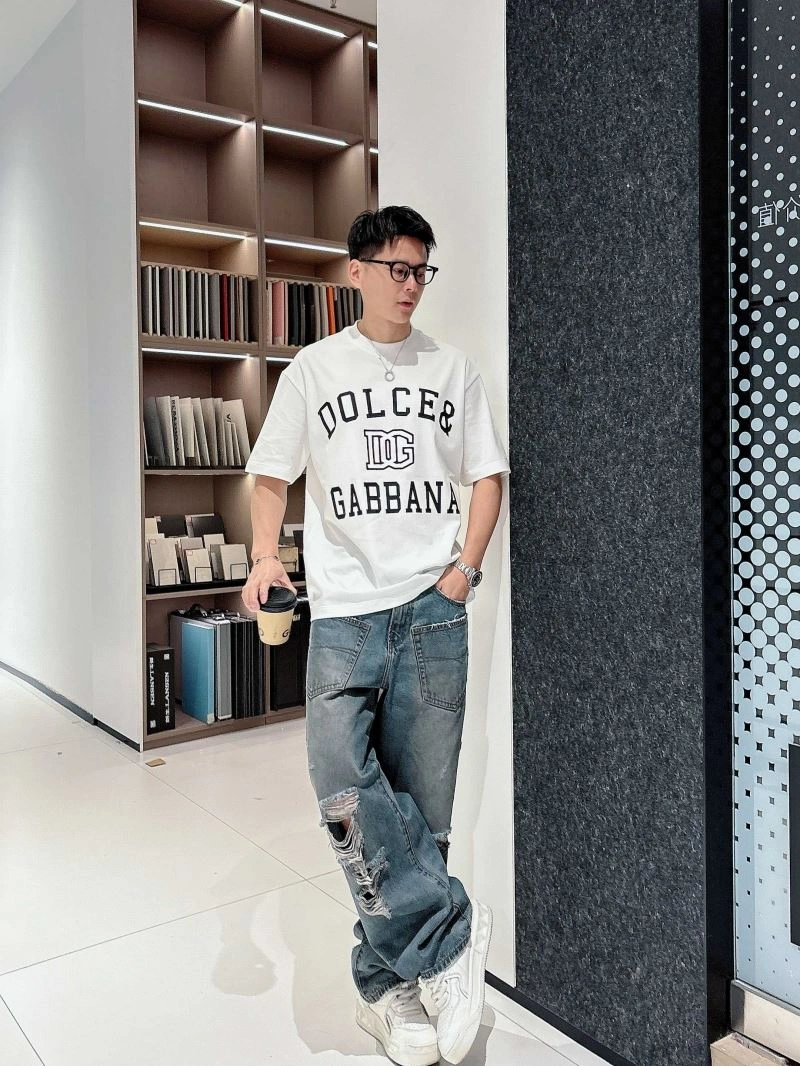 WeatherProof Dolce Gabbana T-Shirts 119671