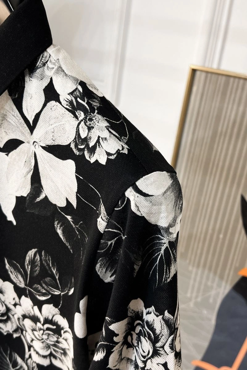 Chic Dolce Gabbana T-Shirts 119661