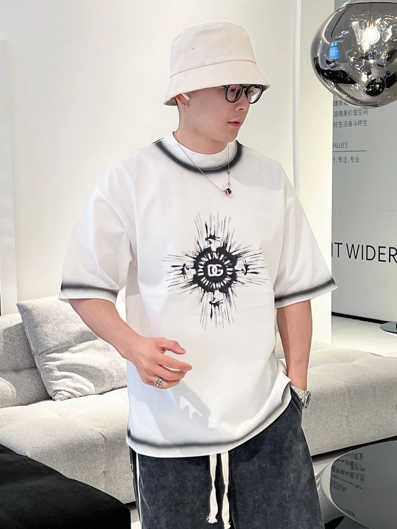 Efficient Dolce Gabbana T-Shirts 119609