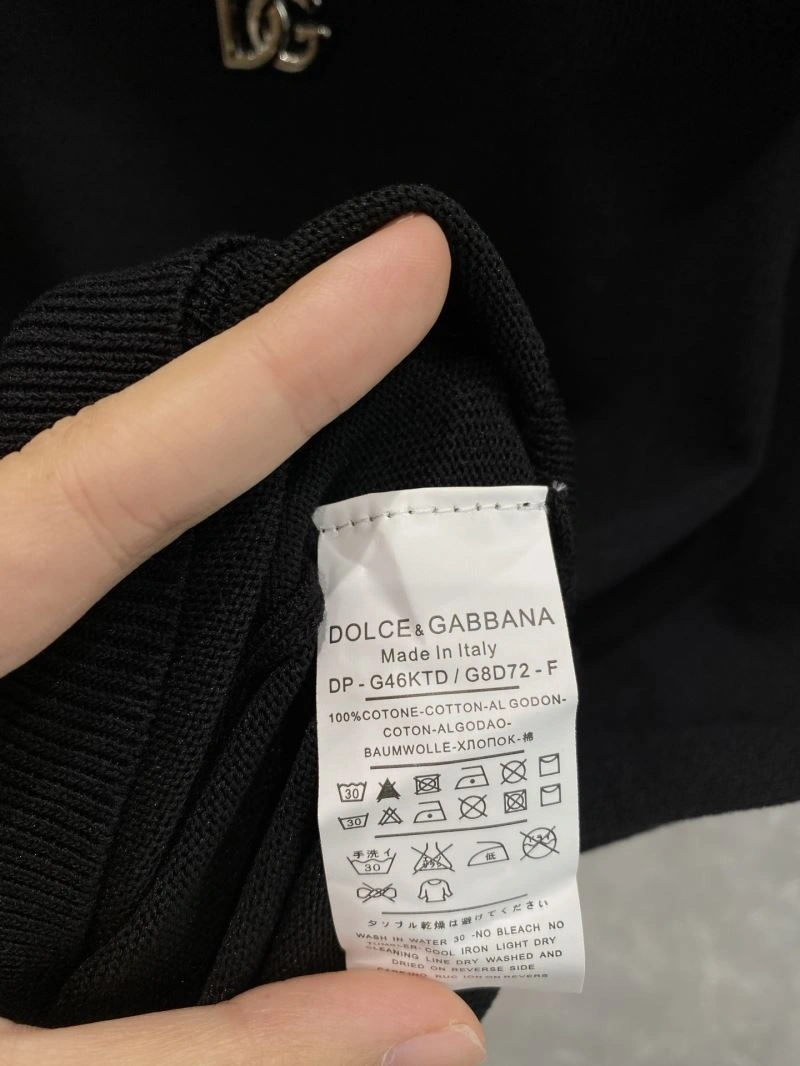 Sophisticated Dolce Gabbana T-Shirts 119610