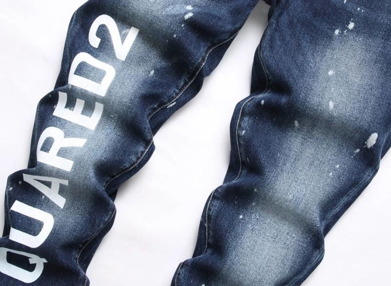 Trendsetting Dsquared2 Jeans 120301