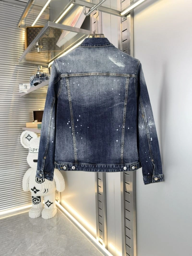 Cozy Dsquared2 Outwear 120300