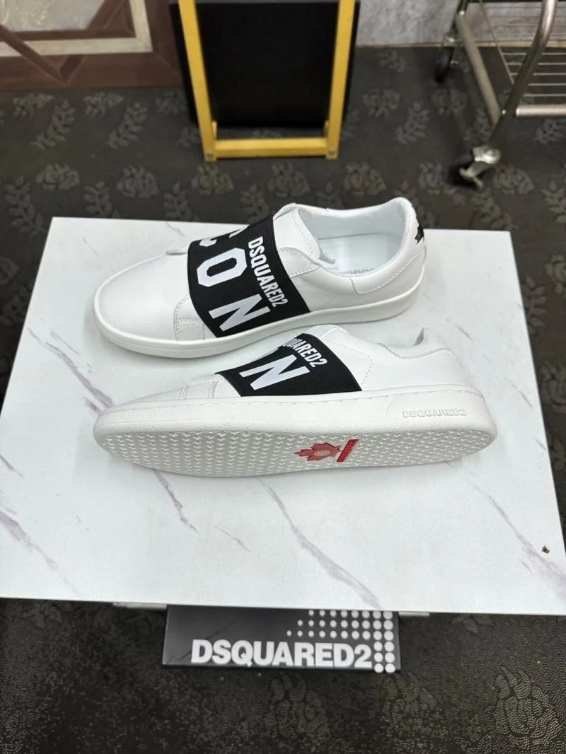 Dsquared2 Shoes Stylish 14526