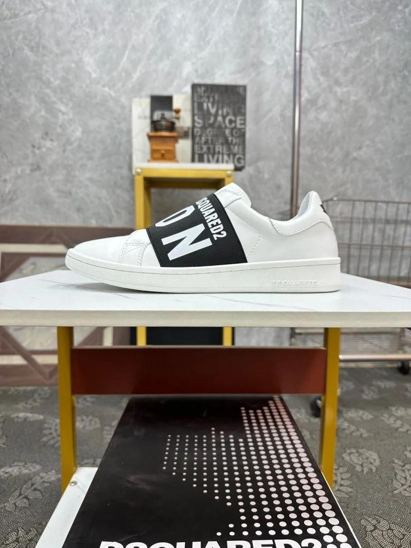 Dsquared2 Shoes Stylish 14526