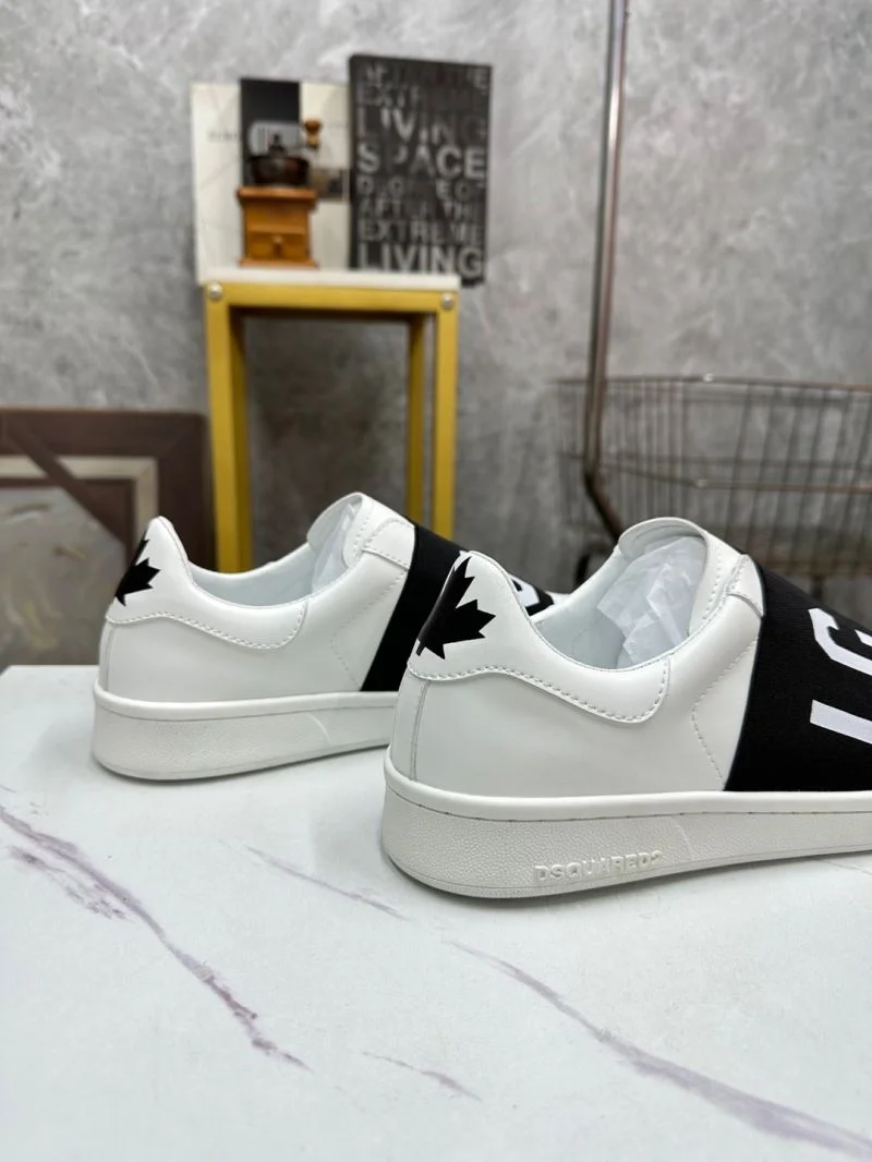 Dsquared2 Shoes Stylish 14526
