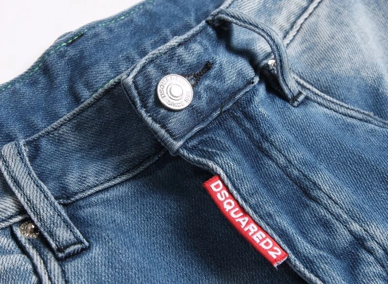 Sleek Dsquared2 Short Pants 120285
