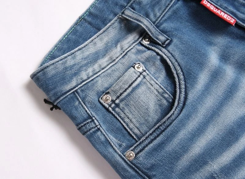 Sleek Dsquared2 Short Pants 120285
