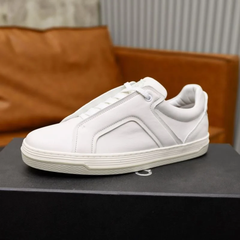 Refined Dunhill Shoes 14483