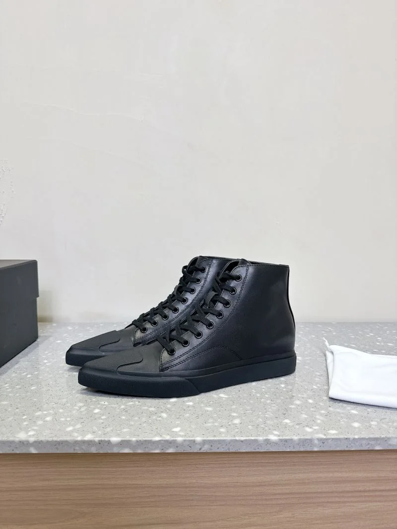 Supportive Dymonlatry Shoes 10115
