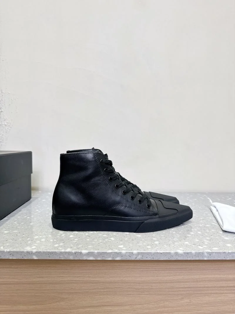Supportive Dymonlatry Shoes 10115