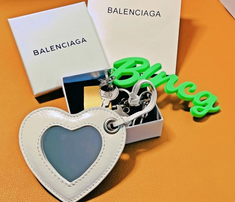 SportInspired GoldenBalenciaga Keychain - Luxury Accessory 70130