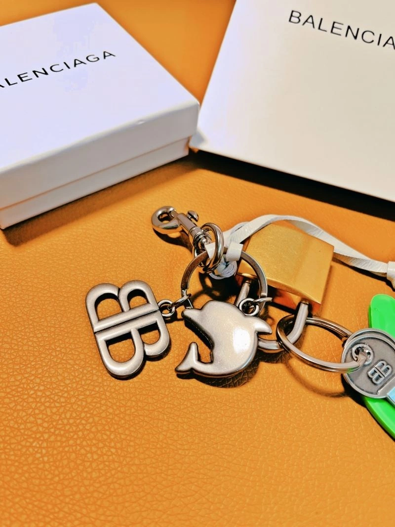 SportInspired GoldenBalenciaga Keychain - Luxury Accessory 70130