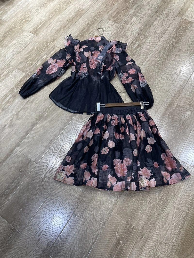 Reliable Ermenegildo Zegna Dress Suits 151834