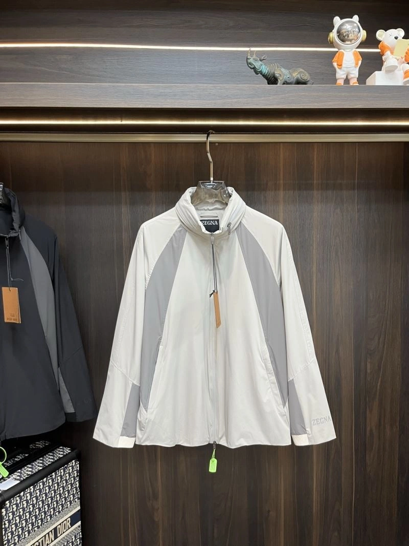 Fashionable Ermenegildo Zegna Outwear 160779