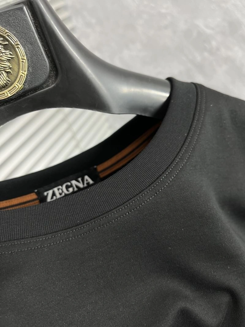 Ermenegildo Zegna T-Shirts FashionForward 160689