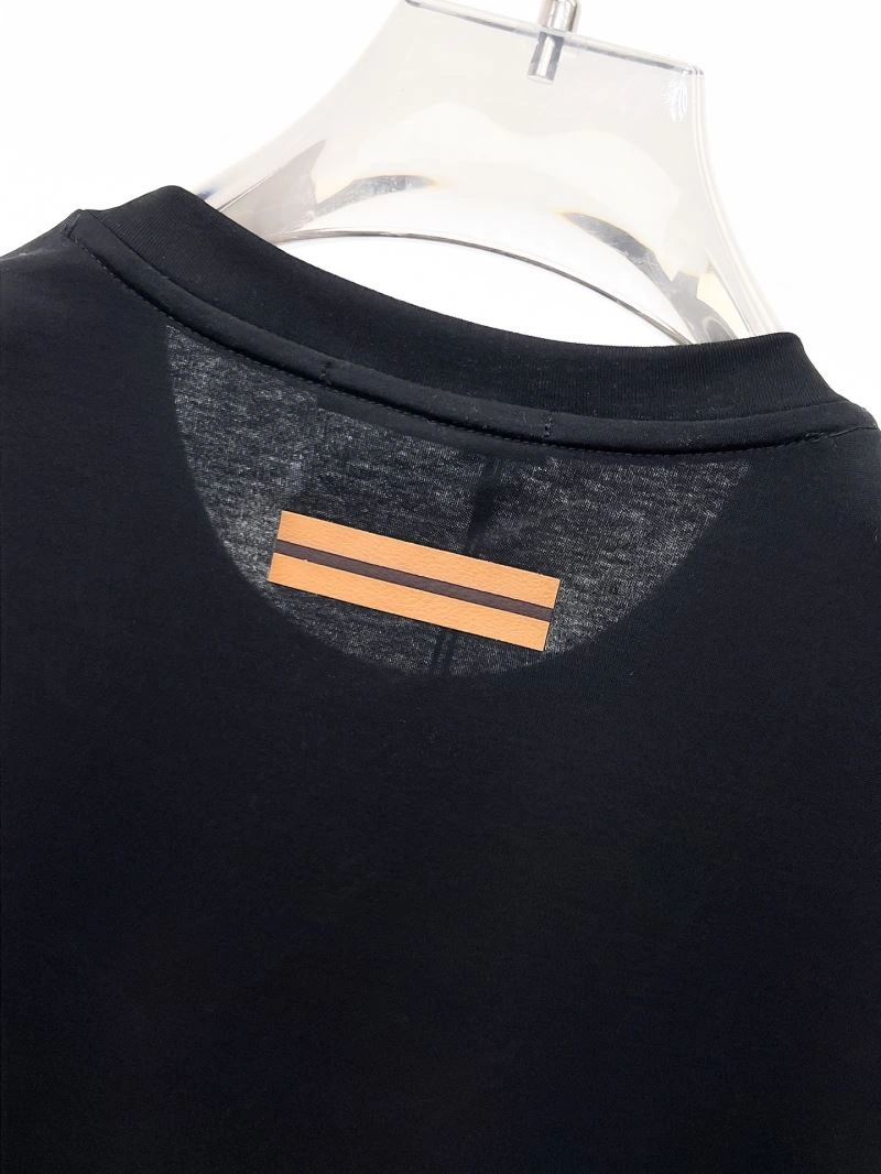 Ermenegildo Zegna T-Shirts WaterResistant 159534