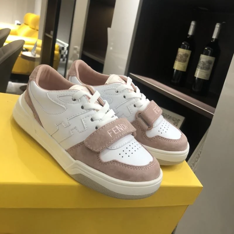 FENDI SHOES Versatile 29781