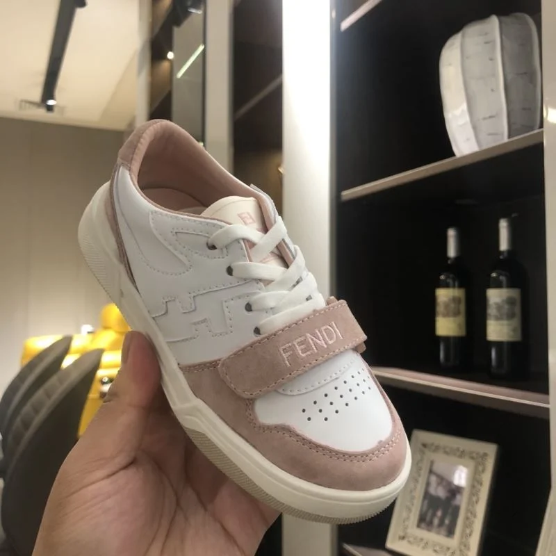 FENDI SHOES Versatile 29781