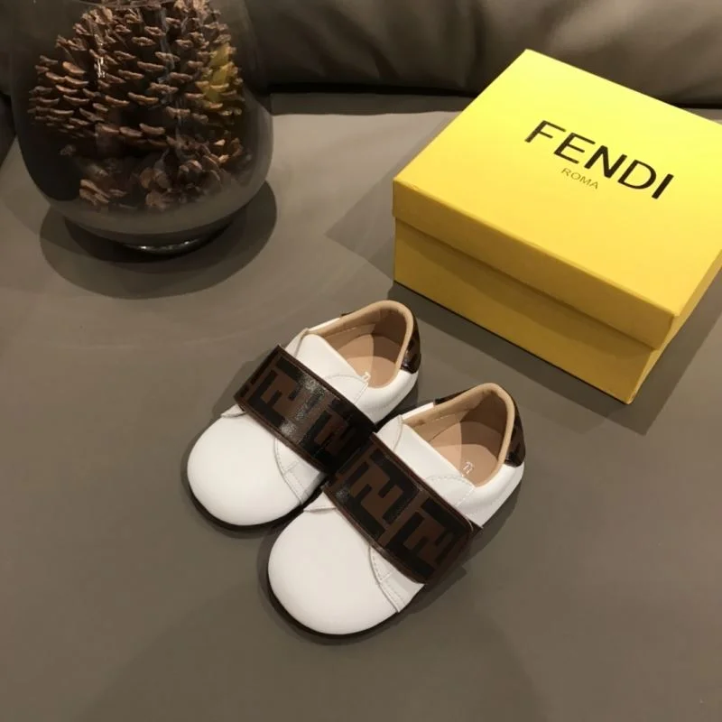 FENDI SHOES UrbanChic 29742