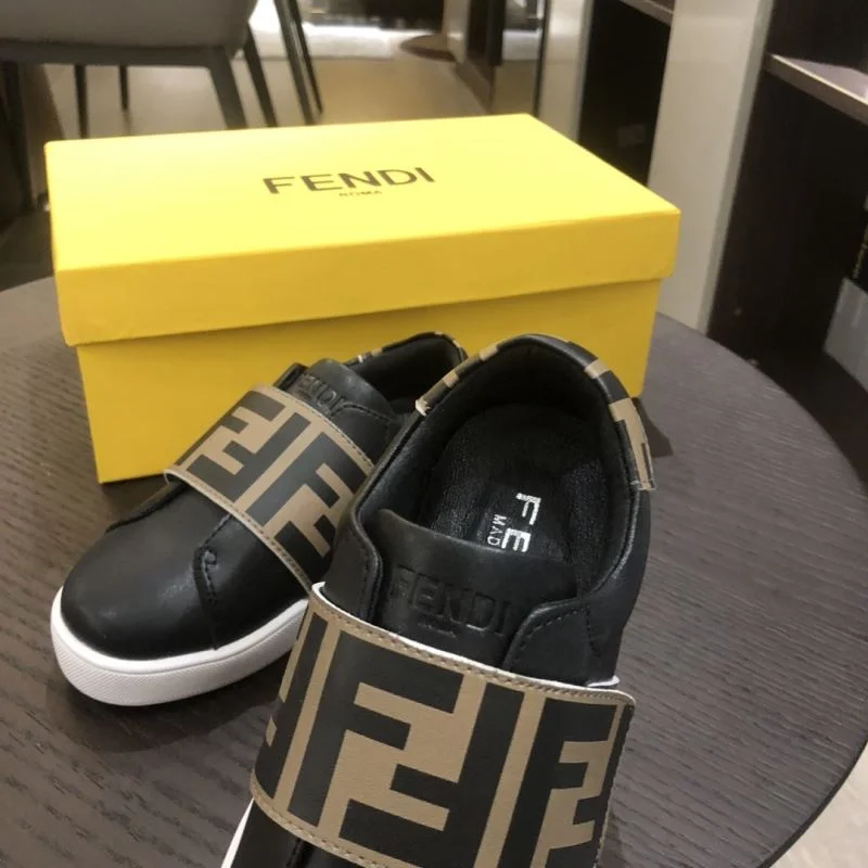 Durable FENDI SHOES 29759