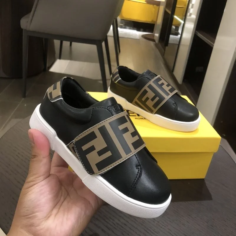 Durable FENDI SHOES 29759