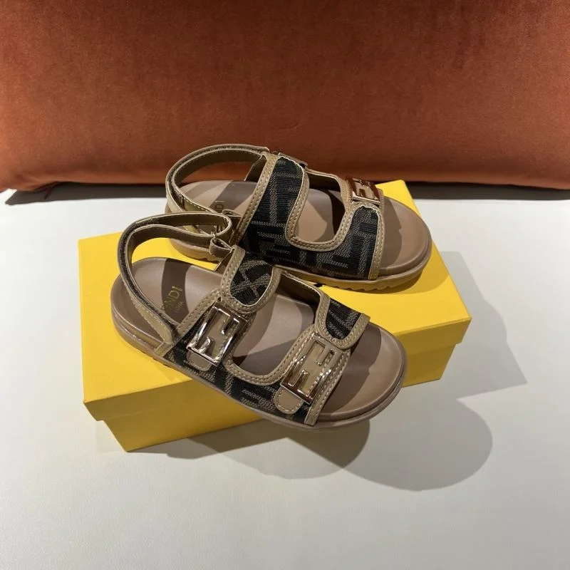 Casual FENDI SHOES 29769