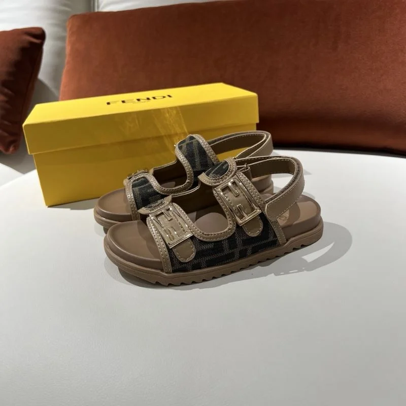 Casual FENDI SHOES 29769