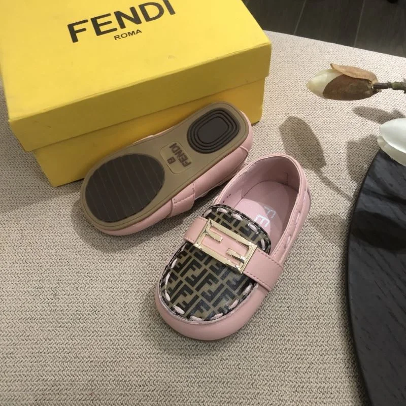 TechFriendly FENDI SHOES 29748