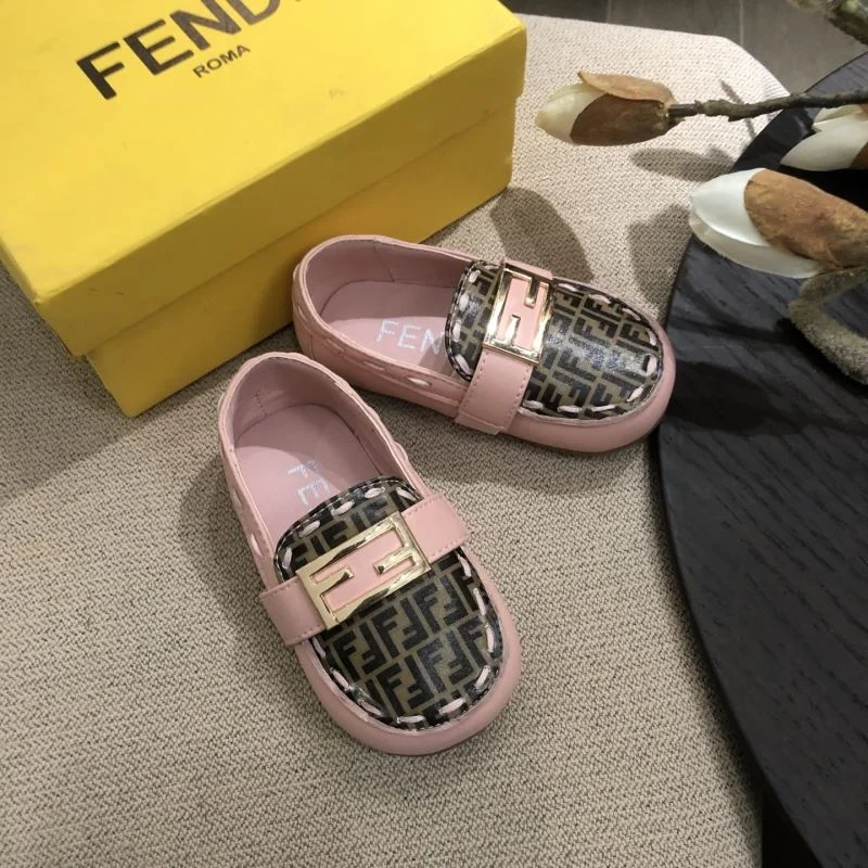 TechFriendly FENDI SHOES 29748
